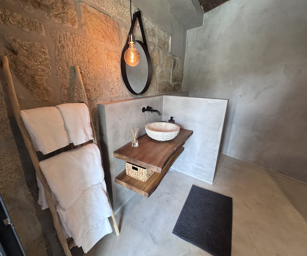 Bathroom vanity with towel ladder