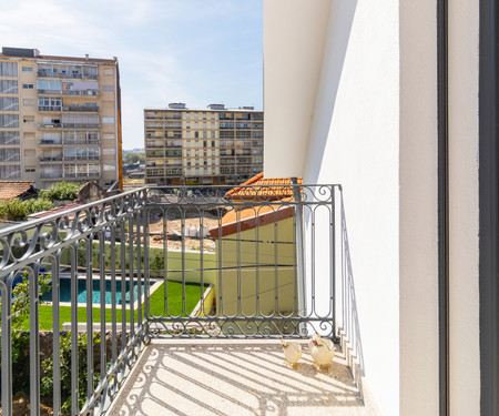 1 bedroom apartment on Rua Luís de Camões 2T