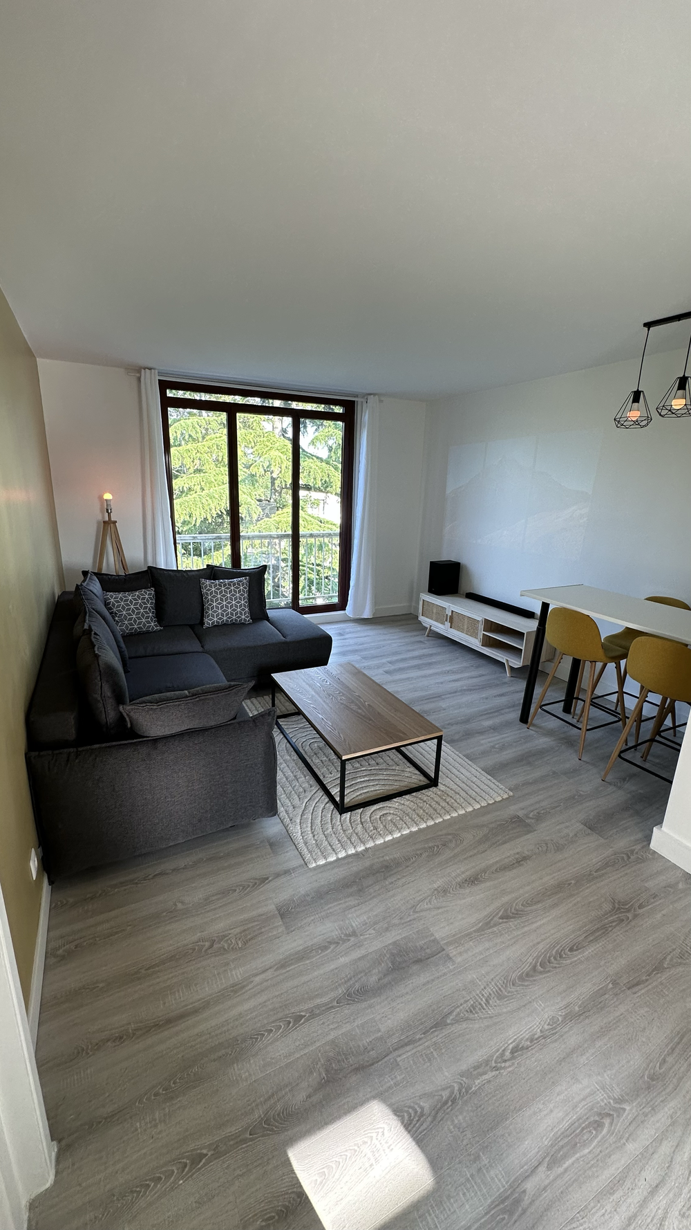 Spacious and Modern Flatshare – Only 25 Minutes ✨ preview