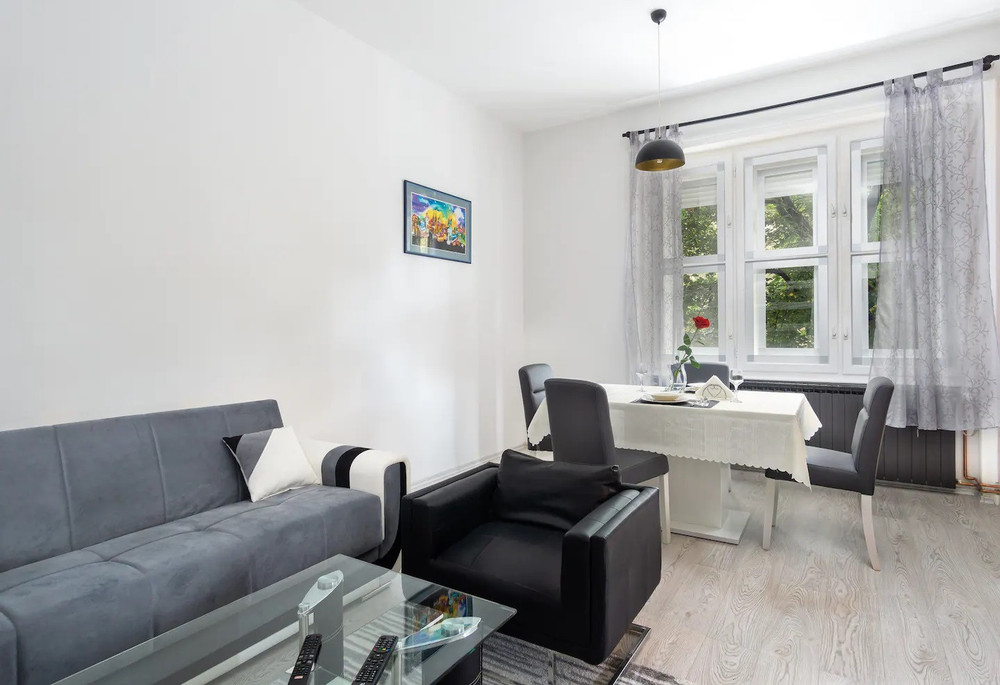Apartman Ambasador Zagreb preview