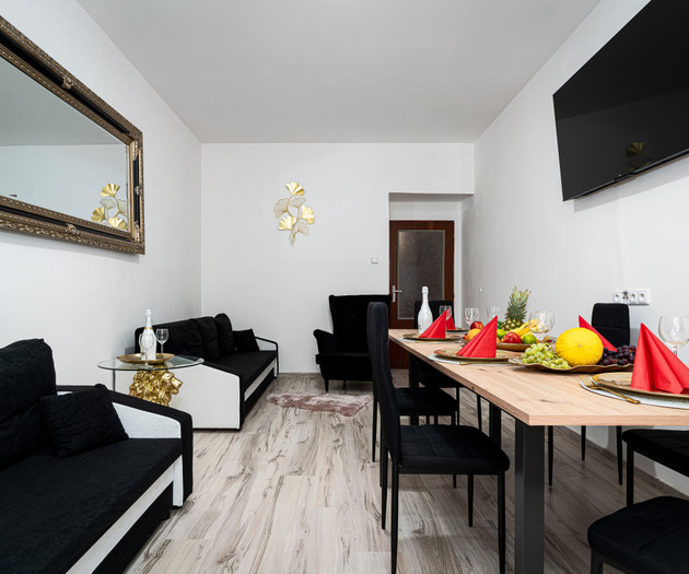 Premium Lion Suite | Grand Vinohrady Home