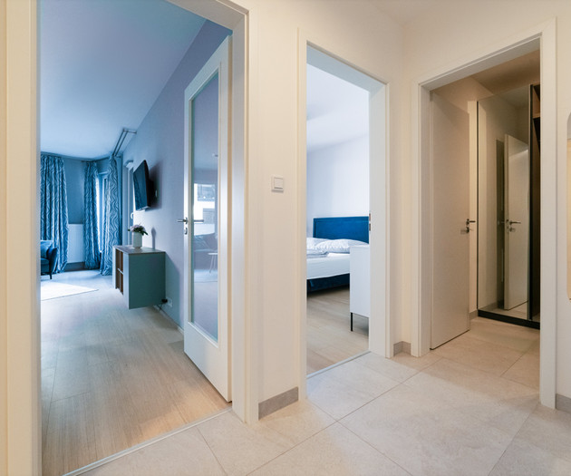 Vista Serenity Apartment with Parking Garage