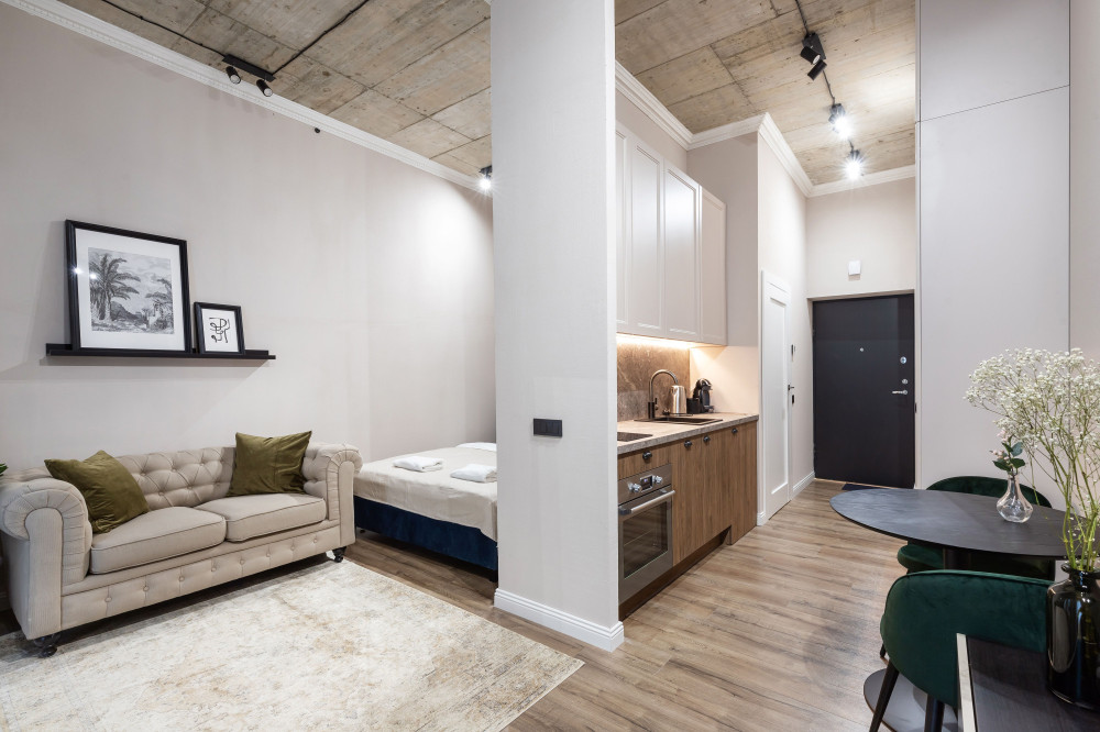 Renaissance Key Apartment 6 preview