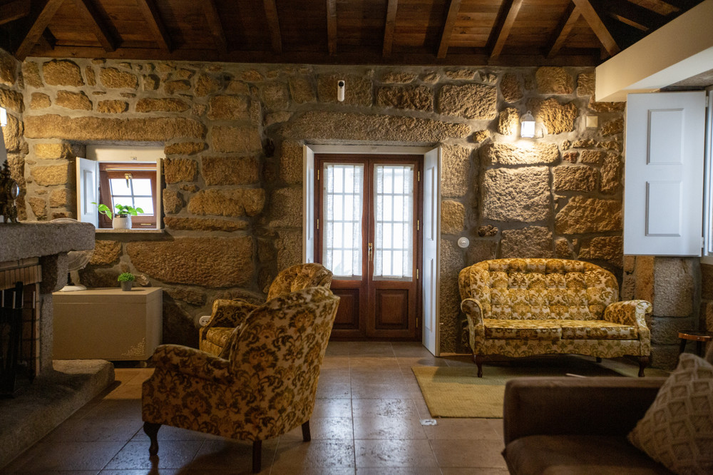 Manor House near Serra da Estrela preview