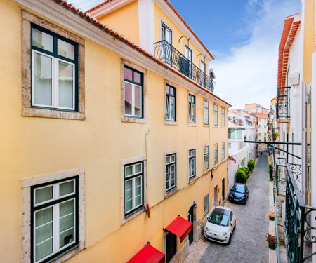 2BR at Chiado Historical Heart of Lisbon