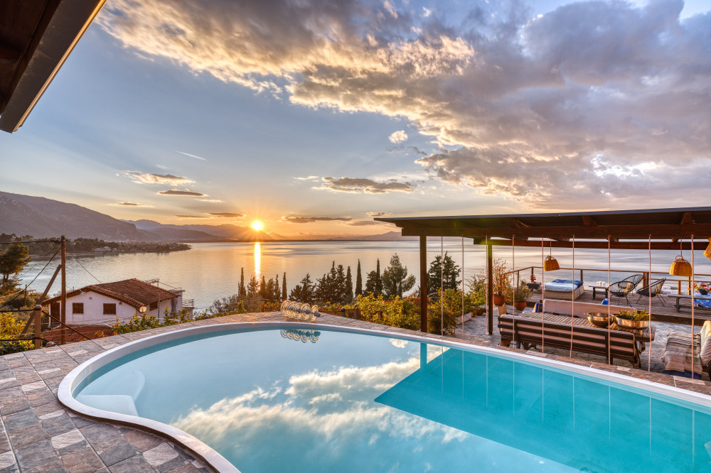 Magical View, Villa Asproneri, Kamena Vourla preview