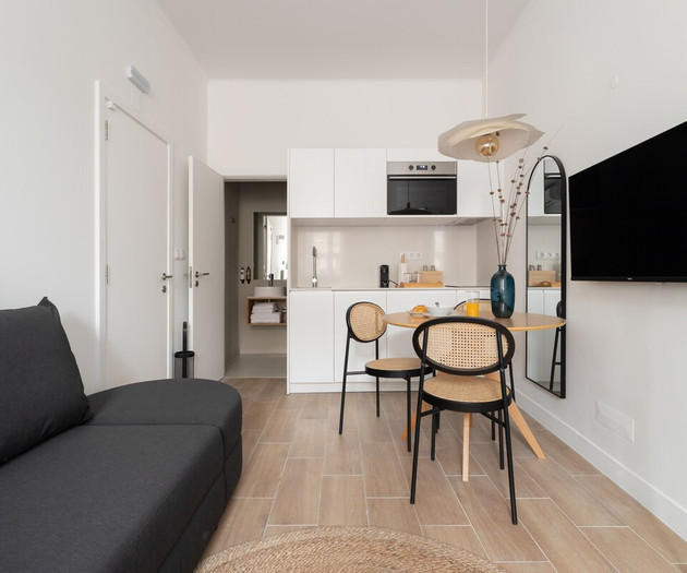 Lapa Diplomatic Flat 2.4 by Feel Lisboa