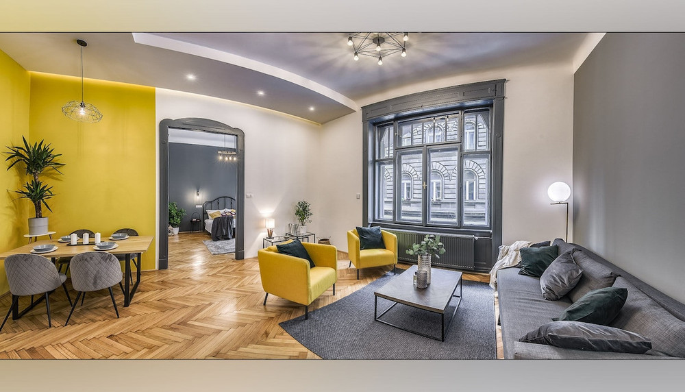 Óra House - Huge Artsy Two Bedroom in City Center preview