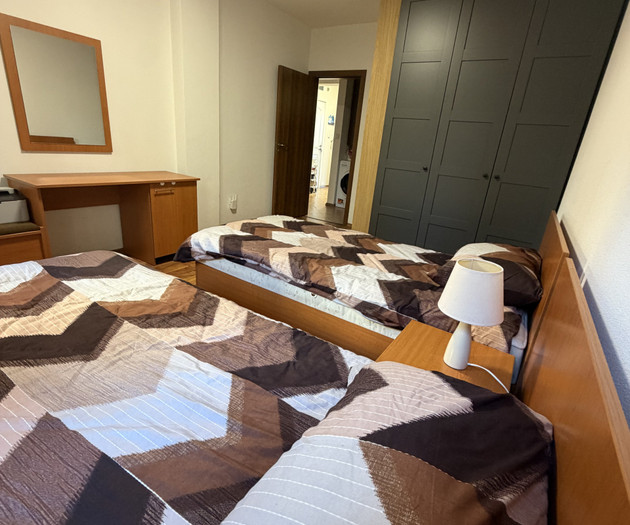 Twin beds with wardrobe