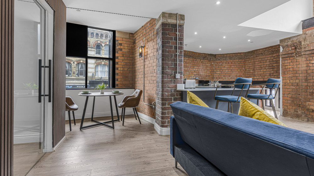 2 Bedroom Luxury Apartment Jewellery Quarter preview