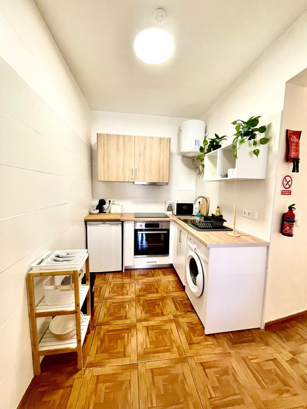 SandyBeachApartment 2 preview
