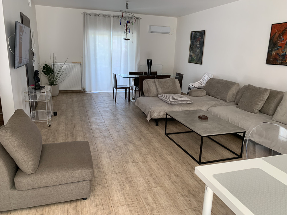 Magnificent 4-Bedroom Maisonette preview
