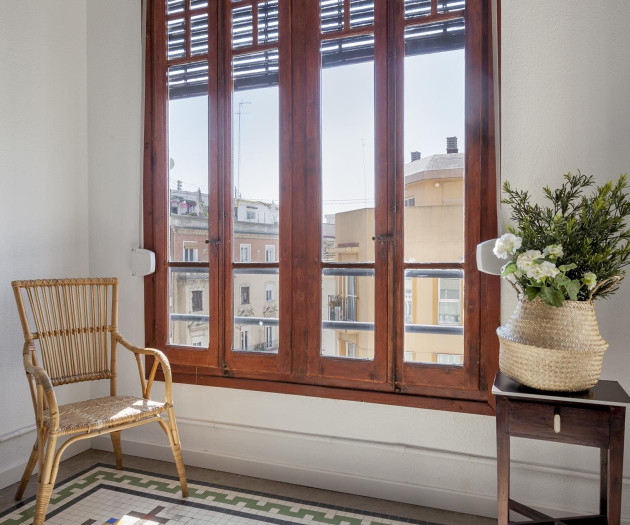 WONDERFUL LOFT BY QUART TOWERS MONTH RENTALS. Wifi