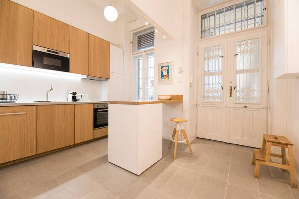 quiet, spacious flat in the heart city preview