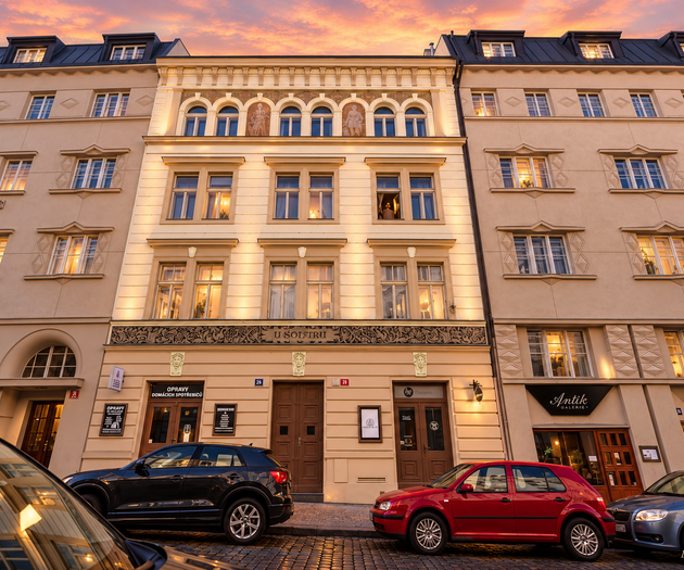 Golden Cat | Grand Luxury in Historic Prague