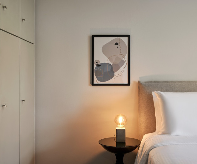First's bedroom decorative details