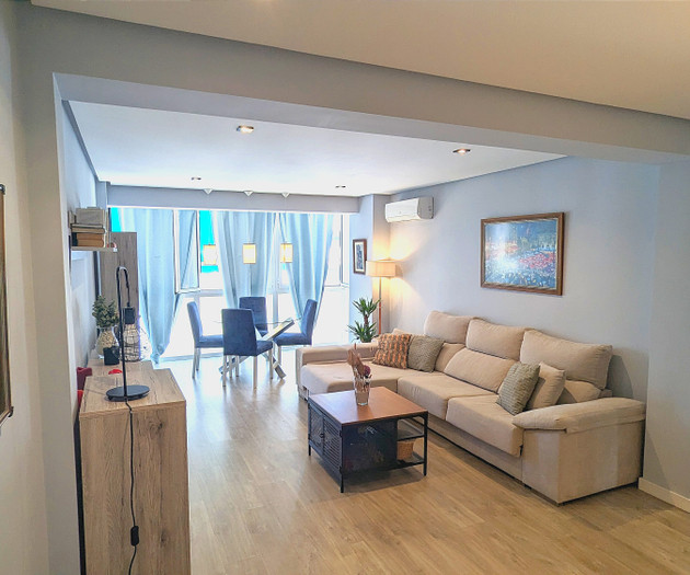 Great 120qm Apt: Near Turia & City of Arts+Parking