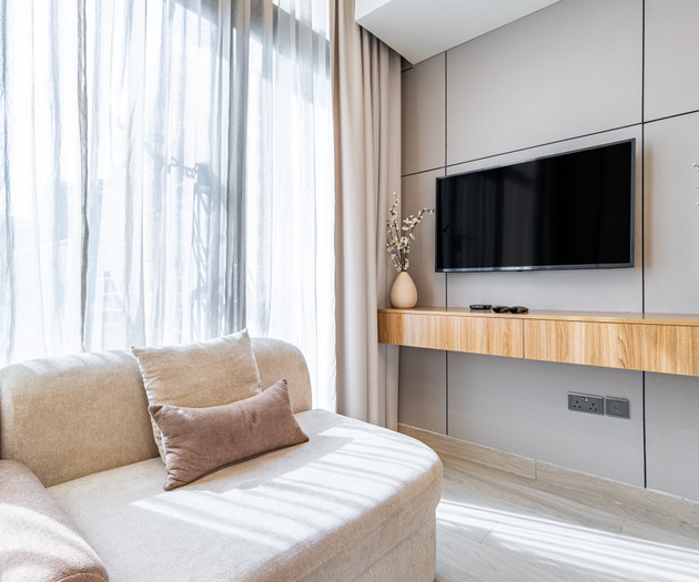 Modern 1BR in Azizi Riviera