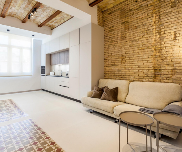 BEAUTIFUL NEWLY RENOVATED APARTMENT IN RUSAFA