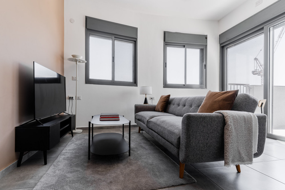 Blueground |Florentine,City view,Two balconies-02 preview
