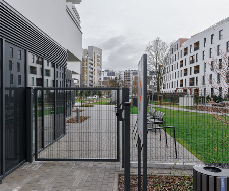 Trendy flat with underground parking in a gated co