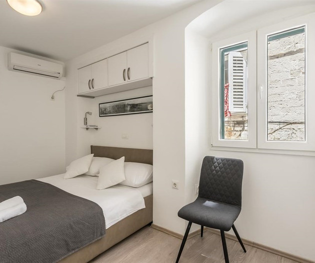 Historic Charm - Modern Comfort