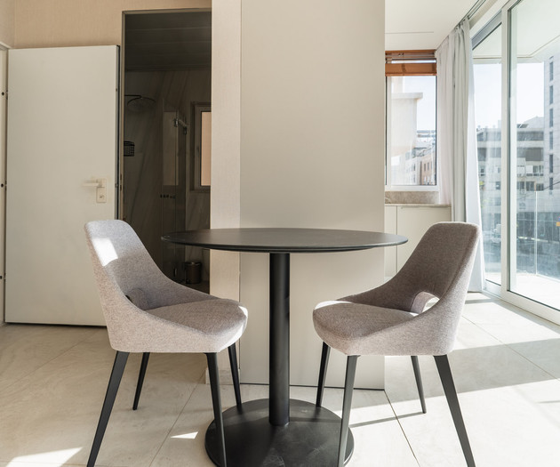 Blueground | Tel Aviv Port, High End , Balcony- 70