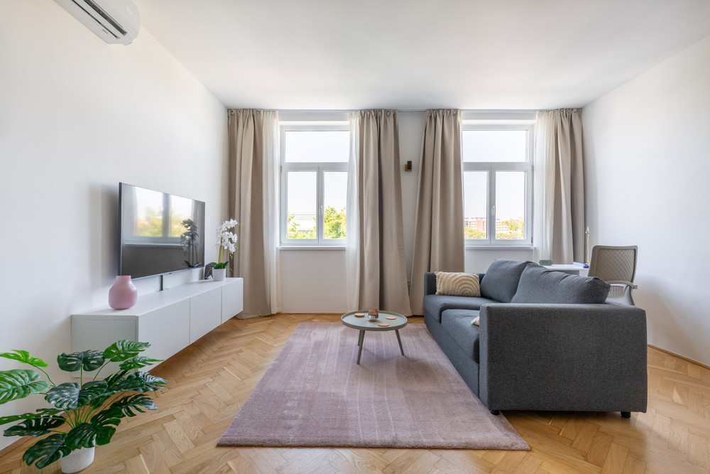 Bright Central apartment in Budapest preview