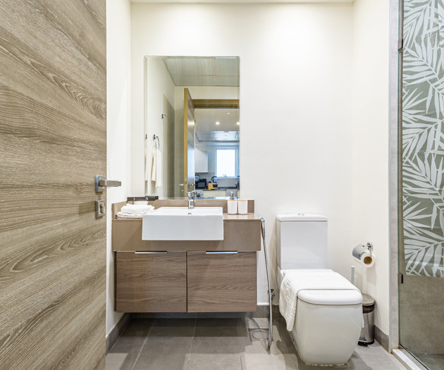 Bright & Stylish 1-Bedroom in Bloom Tower, JVC