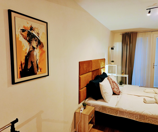 Family 2BR for 1-8 guests | Garden, Parking, Gym