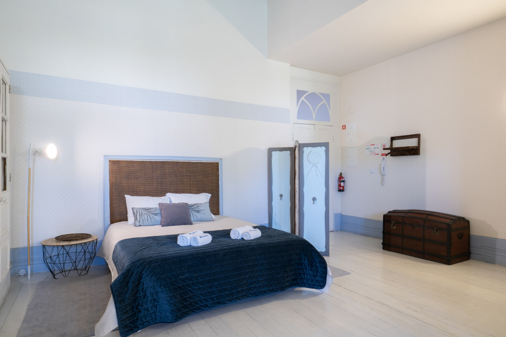 Contemporary Peaceful Flat w/ Balcony preview