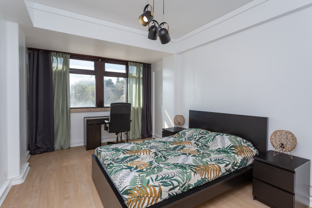 Room 6 - Av. Fontes Pereira Melo 3 6D preview