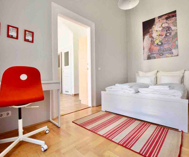 PERFECT Location OKTOGON DESIGNED PERFECT FLAT
