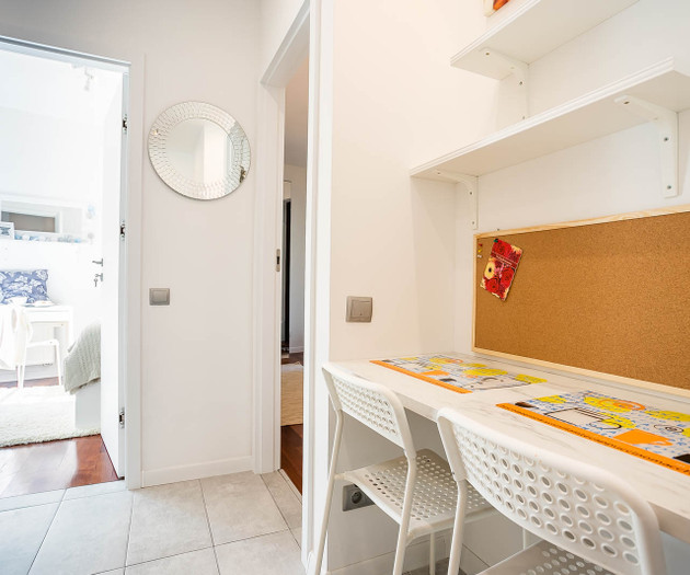 Room in 2-room flat near Metro Wilanowska, Warsaw