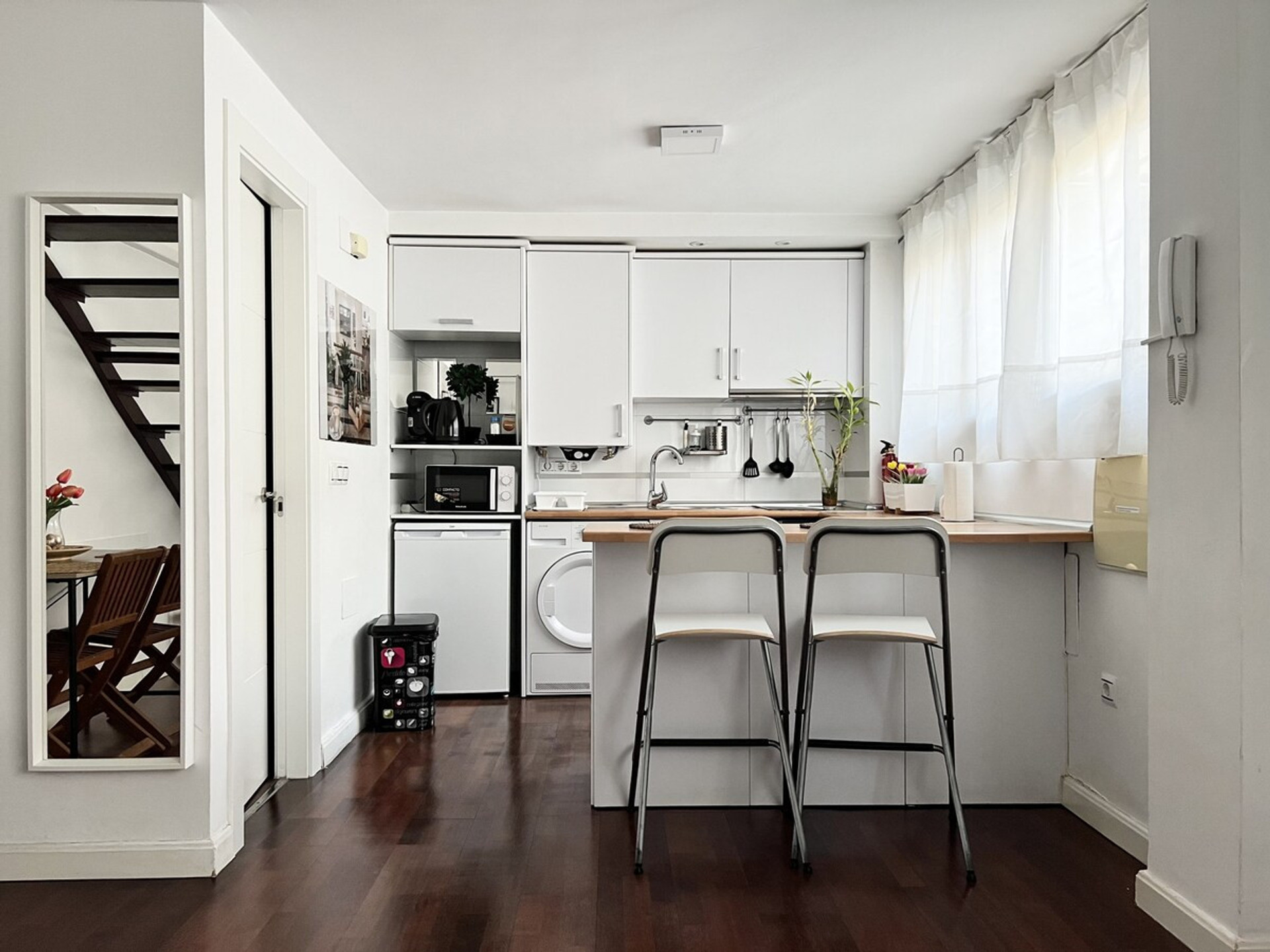 kitchen/dining room
