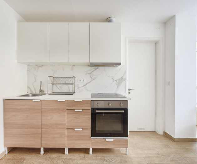 Room 6 - Av. Guerra Junqueiro 14, 2D