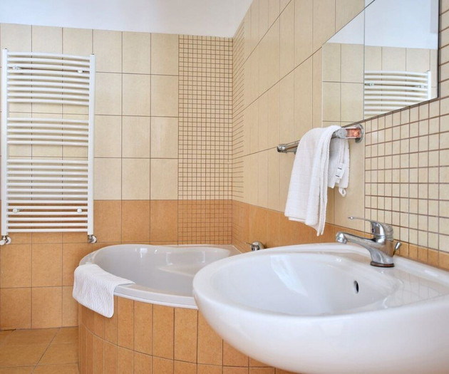 PERFECT Location OKTOGON DESIGNED PERFECT FLAT