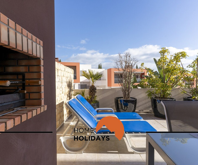 #354 Vitismar Au by Home Holidays