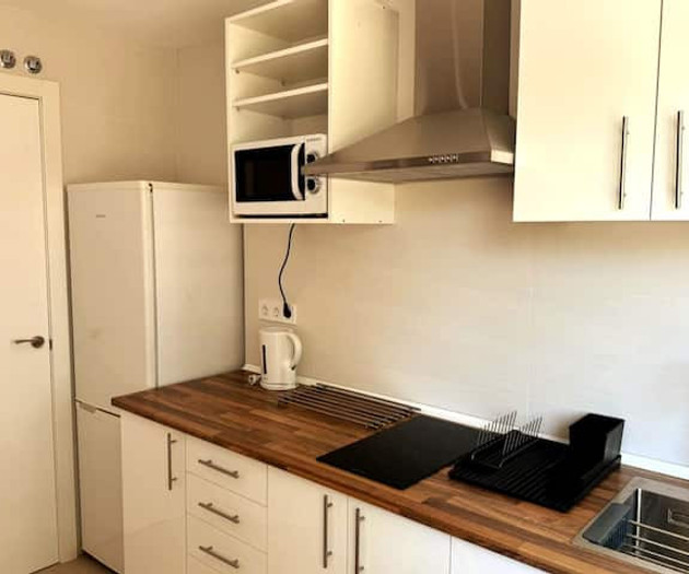 Renovated apartment, 12 minutes from the beach