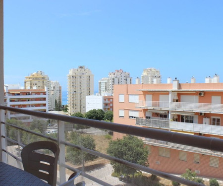 Apartment with pool and close to the beach