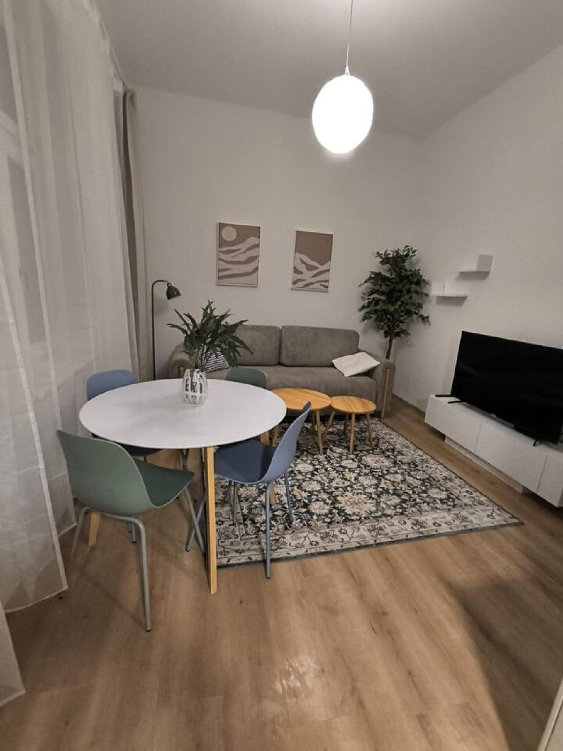 Living and dinning area