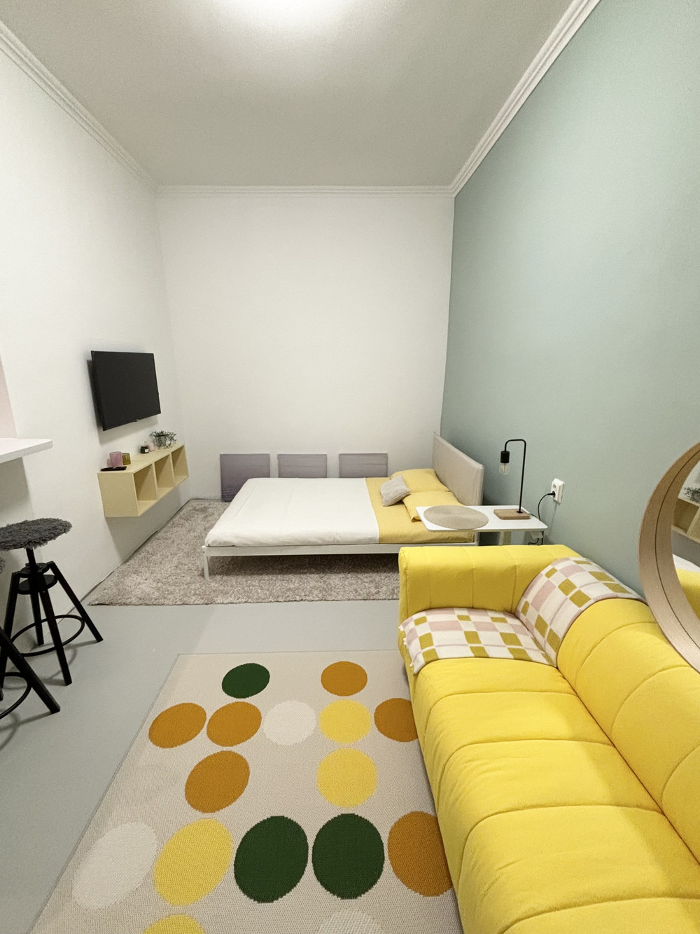 Newly renovated cozy small apartment preview