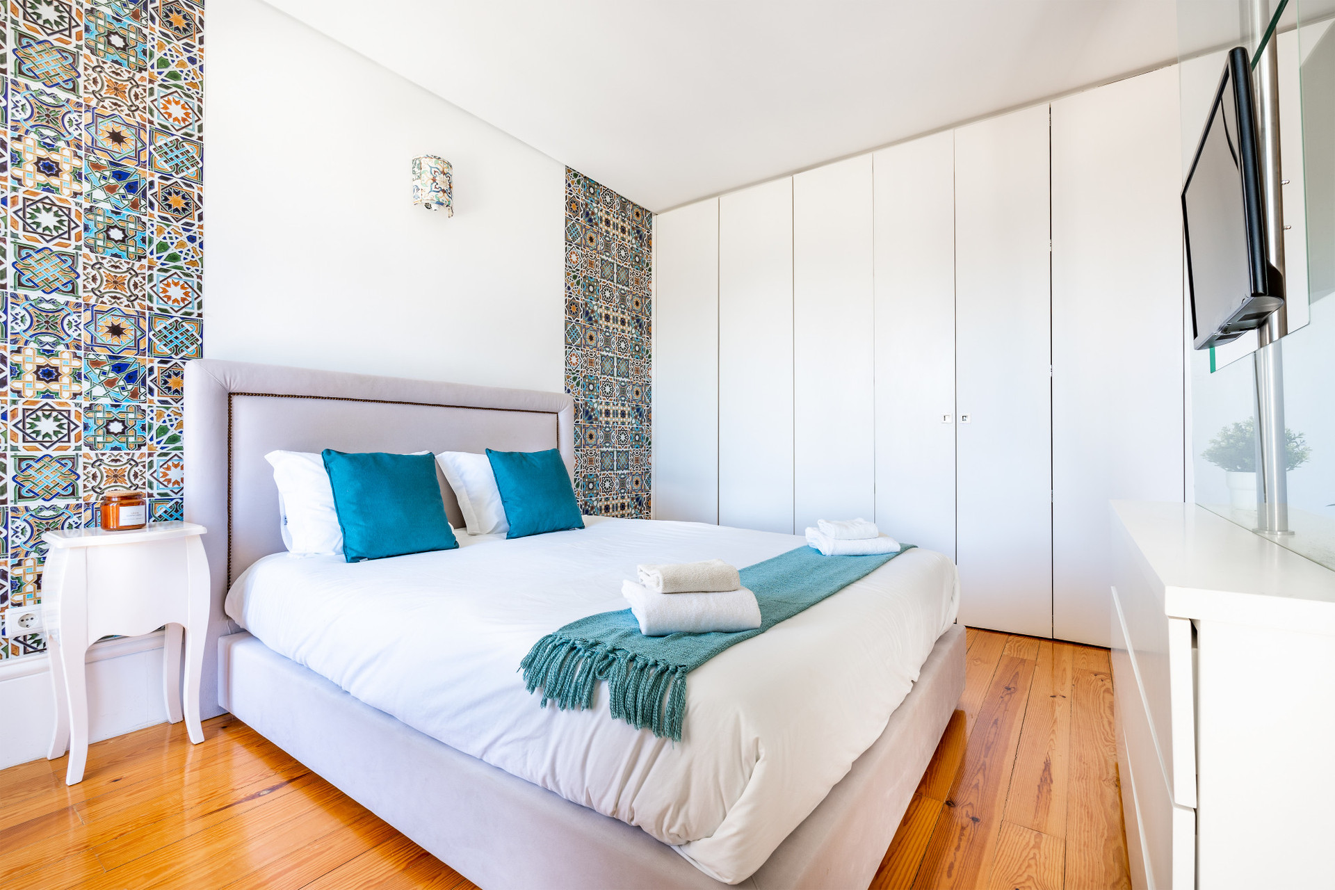 Double bed