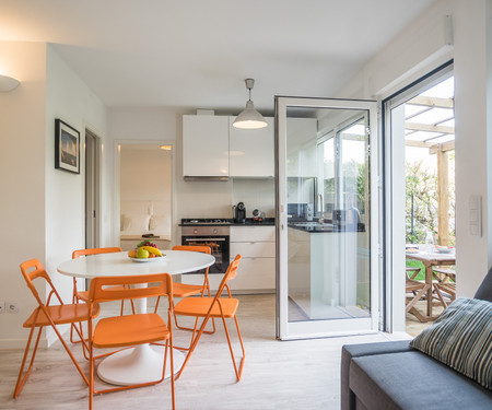 Adorable Beach House. Amazing courtyard Clean&Safe