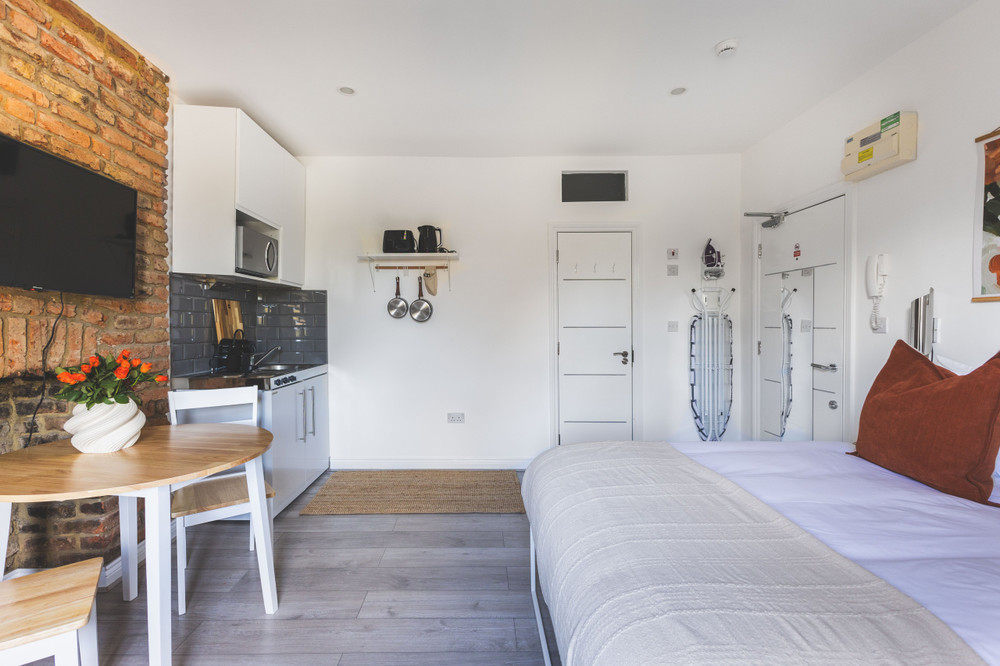 New and Chic Kilburn Studio - Walk to Tube 07 preview