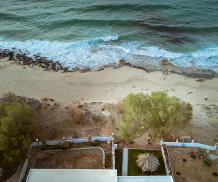 Modern 3-Bedroom Seaside Beach House