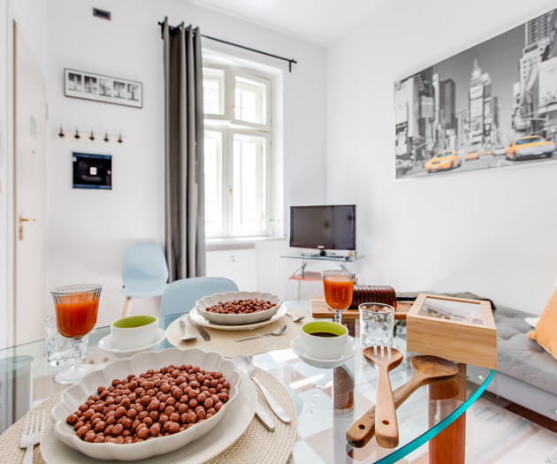Quaint Harlequin Apartment