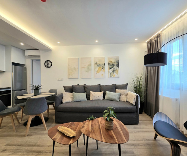 TT Luxury Homes | Artemis – Shared Pool & Gym NEW
