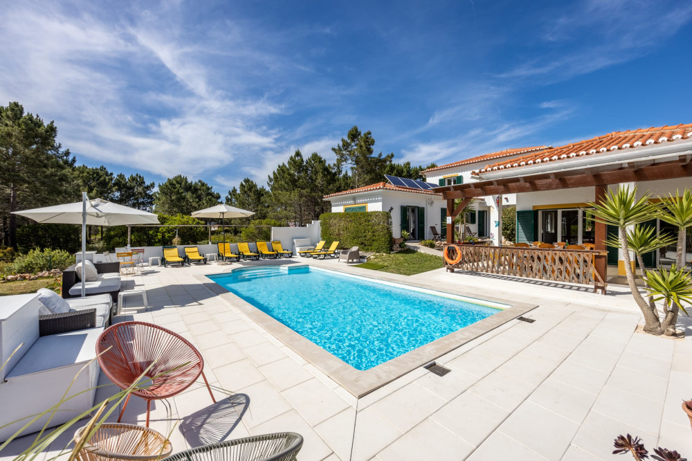 Casa May - Spacious family home with great outdoor preview