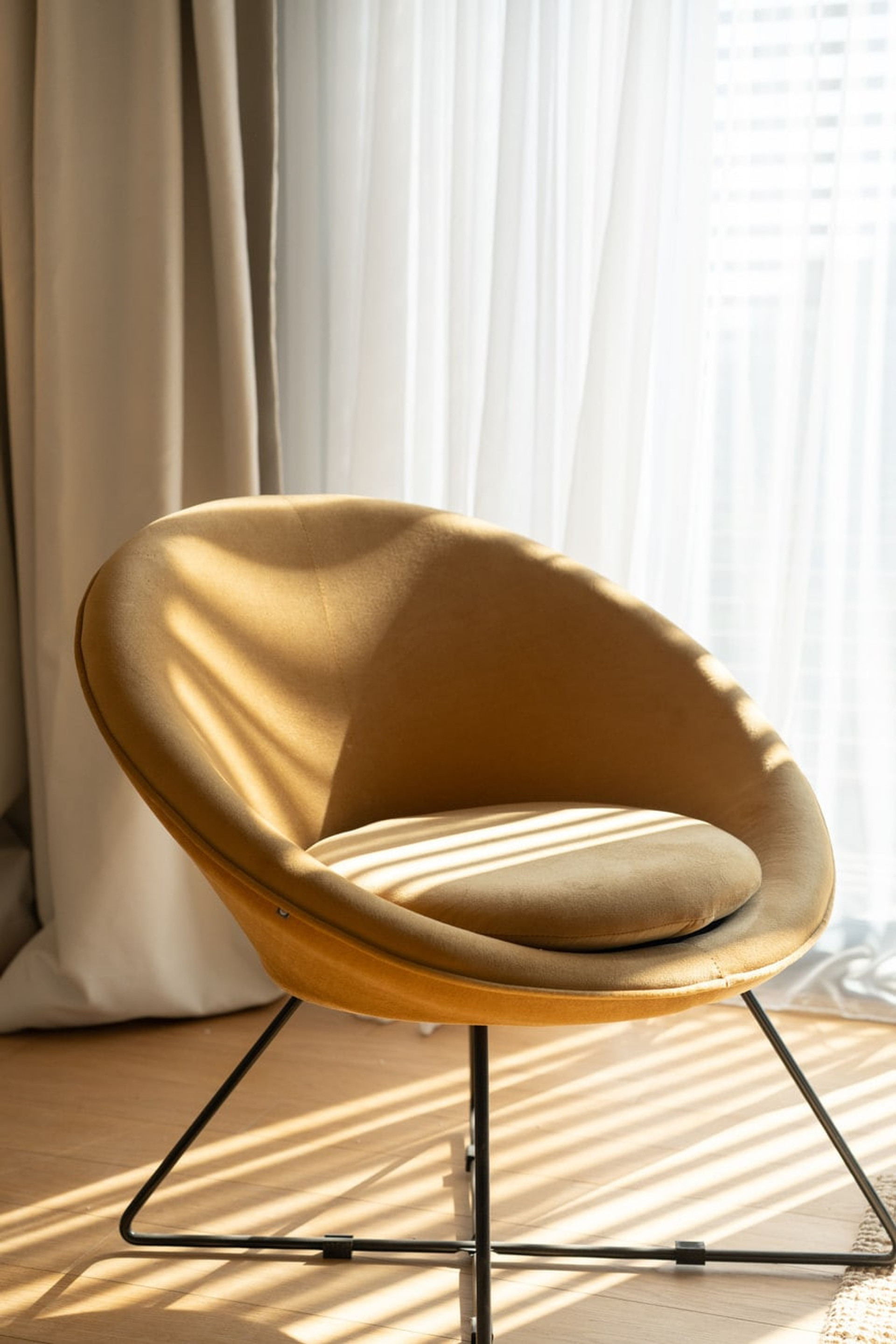 Living room image 5